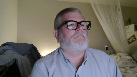 Miles Nash online show from 09/26/25, 02:15