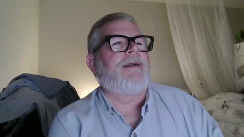 Miles Nash online show from 09/27/25, 05:56