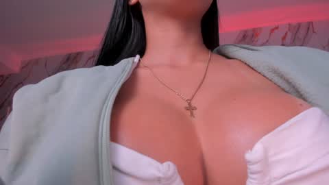 Miley Cruz  IG miley model23 online show from 02/05/25, 09:25