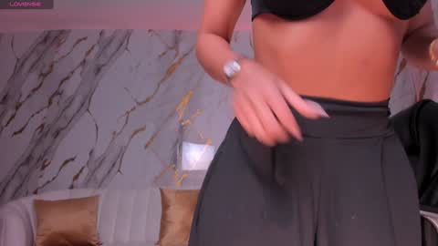 Miley Cruz  IG miley model23 online show from 02/07/25, 03:12