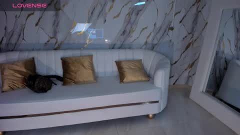 Miley Cruz  IG miley model23 online show from 02/17/25, 05:04