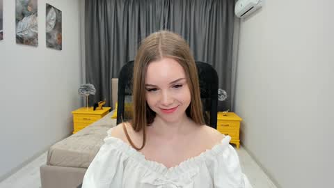 mileygloss online show from 02/08/25, 04:25