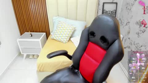 MILEY online show from 09/27/25, 07:19