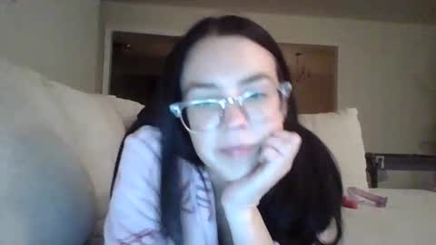 Snapshot of milf4you6 chatting on 11/29/25, 02:25 milf4you6 online show from 11/29/25, 02:25