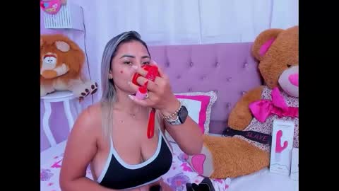 Antonella online show from 06/04/26, 12:44