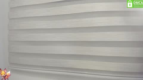 Snapshot of milf_darling chatting on 12/18/24, 02:53 Victoria online show from 12/18/24, 02:53