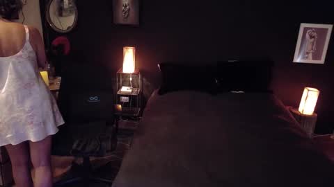 Fabiola online show from 03/22/26, 07:06