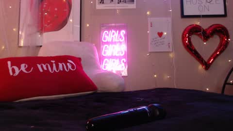 Snapshot of milf_lacey chatting on 01/31/25, 01:11 Milf Lacey online show from 01/31/25, 01:11
