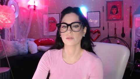 Snapshot of milf_lacey chatting on 02/15/25, 06:23 Milf Lacey online show from 02/15/25, 06:23