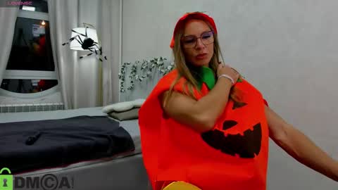 Thea NONUDE in public GMT2 Mon 3-9 AM Wed 3-9 AM Thur 3-9 AM Fri 3-9 AM Sun 3-9 AM. online show from 10/31/25, 01:06