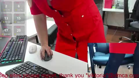 Viktoria online show from 11/04/25, 11:42