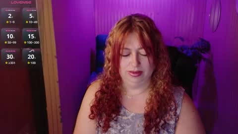 Snapshot of milfarlet chatting on 06/19/26, 01:37 Arlet online show from 06/19/26, 01:37