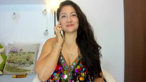 Snapshot of milfboobs_10 chatting on 07/18/26, 10:13 Nakary Bustamante online show from 07/18/26, 10:13