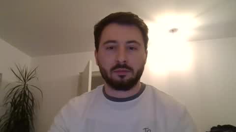 Snapshot of milfflover32 chatting on 02/05/26, 11:09 milfflover32 online show from 02/05/26, 11:09