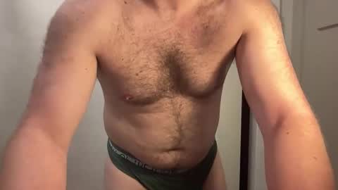 Snapshot of milfhunter1736 chatting on 04/24/26, 04:37 HungCollege online show from 04/24/26, 04:37