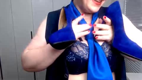 MilfScarlette online show from 09/11/25, 04:12