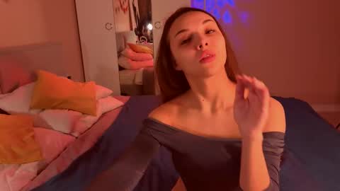 Milana online show from 02/27/26, 09:48