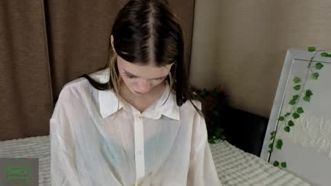 Milisa online show from 05/25/26, 08:37