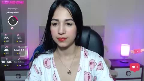 Snapshot of milk_little4u chatting on 11/07/25, 05:40 luci online show from 11/07/25, 05:40