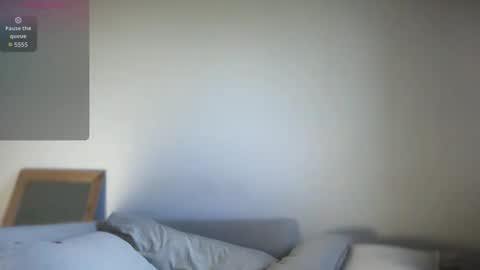 Snapshot of milkandhoneylullabies chatting on 09/29/25, 12:32 Milk online show from 09/29/25, 12:32