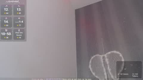 Amira online show from 12/06/24, 04:28