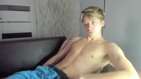 Isaac online show from 12/22/24, 09:00