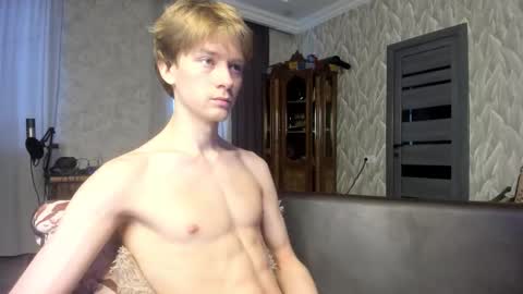 Isaac online show from 02/07/26, 05:33