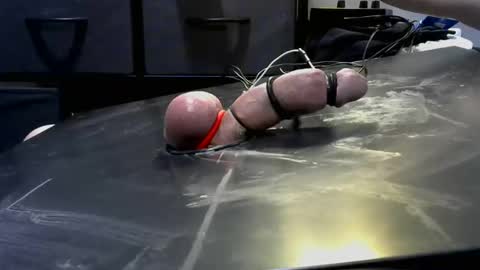 milk me dry online show from 11/02/25, 06:32