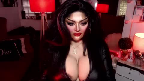 milkshakelavinia online show from 01/15/25, 04:25