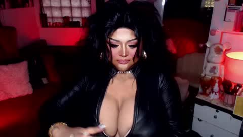 milkshakelavinia online show from 01/31/25, 04:36