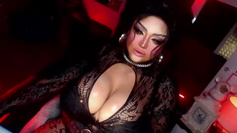 milkshakelavinia online show from 02/18/25, 02:38