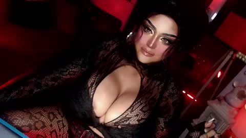 milkshakelavinia online show from 02/25/25, 07:52