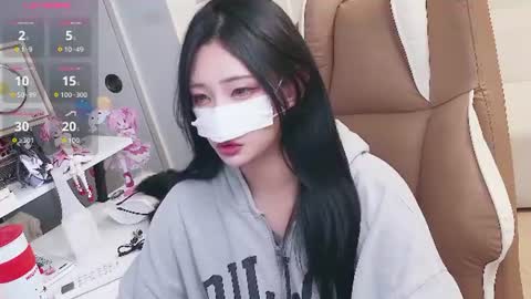 milksola online show from 06/22/26, 02:36