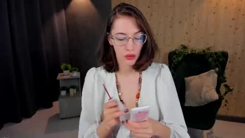 Eva online show from 07/31/26, 05:07
