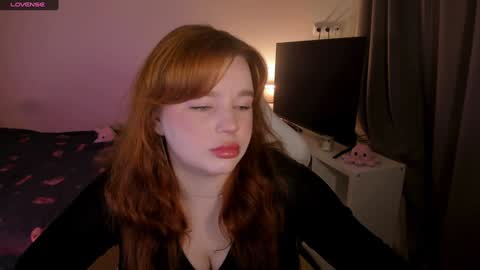 Lisa online show from 12/02/24, 07:14