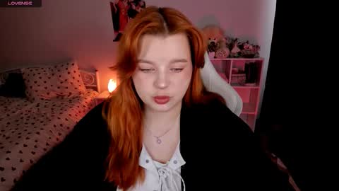 Lisa online show from 10/24/25, 10:00