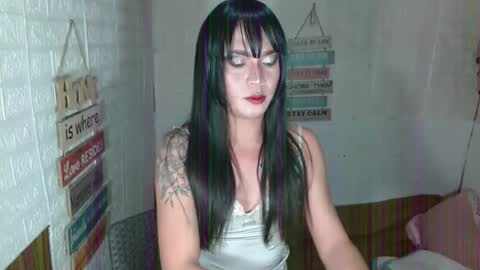 Snapshot of milkycumnel23 chatting on 10/23/25, 01:10 NEL 23 online show from 10/23/25, 01:10