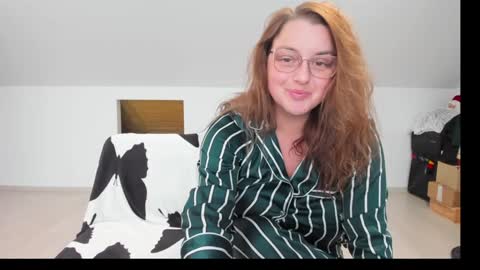 Livia online show from 12/20/25, 10:33