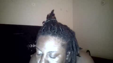 Pretty wet brown online show from 02/27/25, 12:32