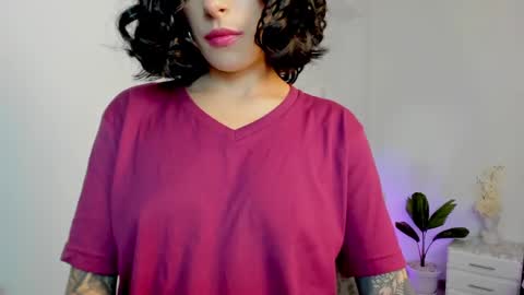 Milagros online show from 12/19/24, 06:12