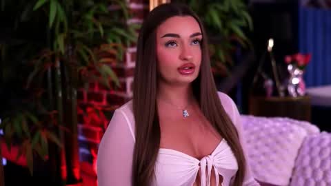 Milla online show from 02/01/26, 06:45