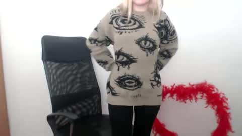 millaloveli online show from 02/23/26, 08:12