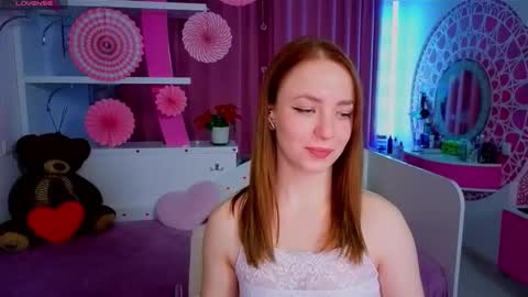 Snapshot of millana_hot chatting on 03/22/26, 10:02 Milana online show from 03/22/26, 10:02