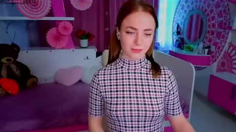 Snapshot of millana_hot chatting on 03/31/26, 08:31 Milana online show from 03/31/26, 08:31