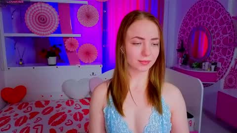Snapshot of millana_hot chatting on 04/09/26, 09:04 Milana online show from 04/09/26, 09:04