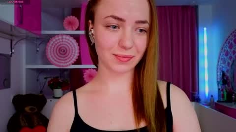 Snapshot of millana_hot chatting on 04/15/26, 09:15 Milana online show from 04/15/26, 09:15