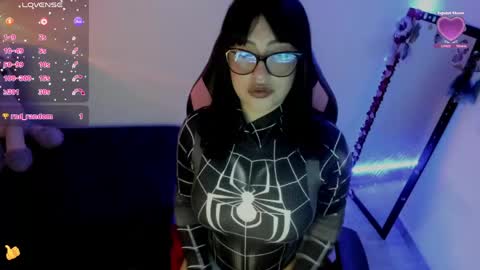 Snapshot of millandiux chatting on 06/06/26, 01:54 millandiux online show from 06/06/26, 01:54
