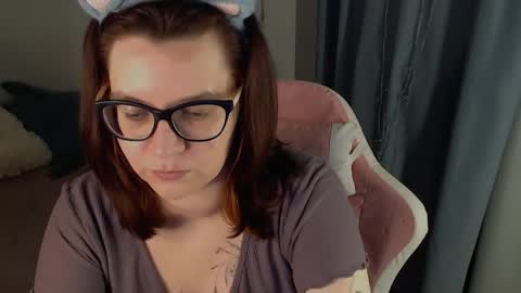 Milla online show from 04/03/26, 01:42