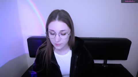 Milla online show from 11/18/25, 09:14