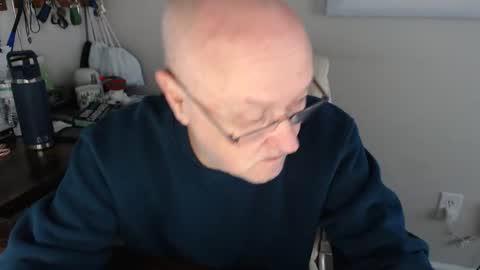 millenium0129 online show from 12/18/25, 03:29